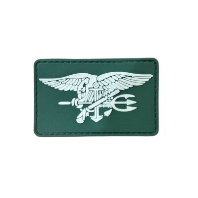 پچ یا برچسب چسبدار کوله پشتی طرح عقاب